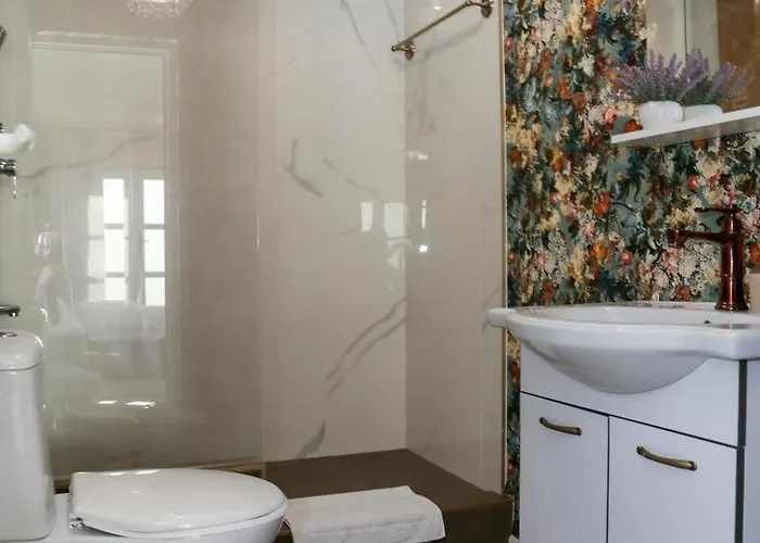 Azur House Apartmán *